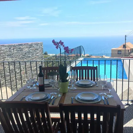 فيلة Do Rocha كالهيتا